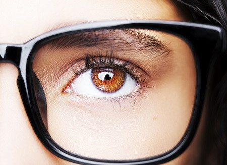 近視,近視眼鏡,眼鏡多久換一次,驗光配鏡 近視,近視眼鏡,眼鏡多久換一次,驗光配鏡