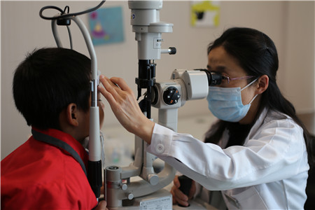 近視手術(shù),近視眼 近視手術(shù),近視眼