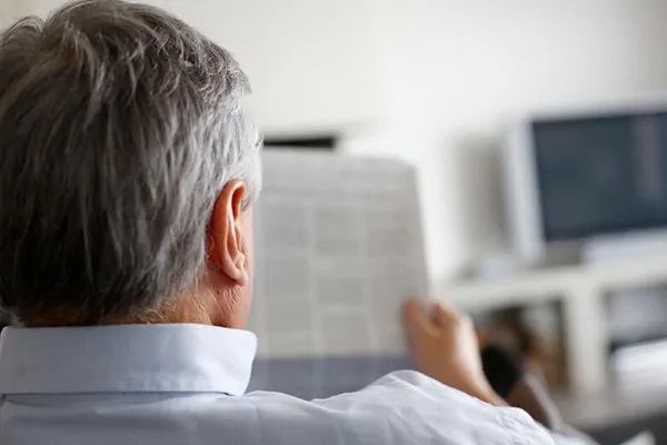 每個白內(nèi)障患者都要做手術(shù)治療嗎？