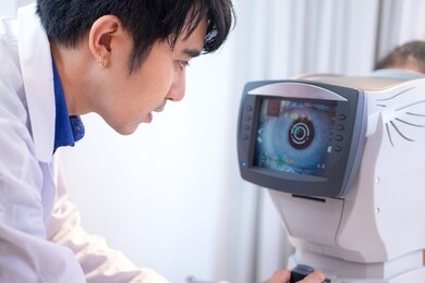 玻璃體出血是什么原因造成的？