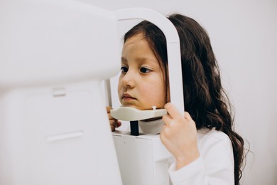 孩子弱視可以通過什么方式緩解？